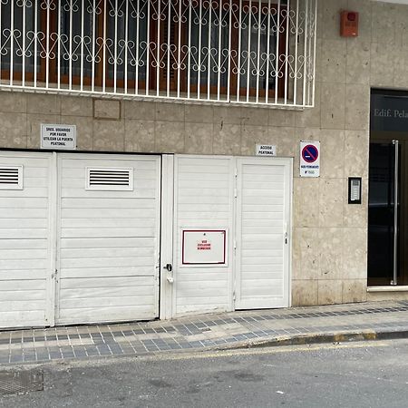Piso Con Piscina Y Garaje En La Playa De Las Canteras Лас-Пальмас-де-Гран-Канария Экстерьер фото