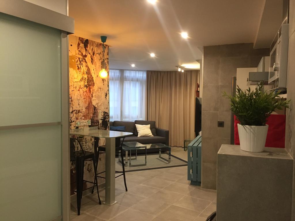 Piso Con Piscina Y Garaje En La Playa De Las Canteras Лас-Пальмас-де-Гран-Канария Экстерьер фото